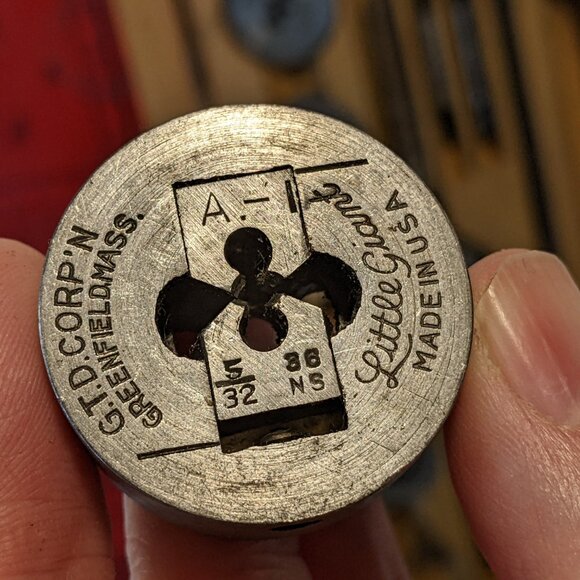 Greenfield Tap & Die Tool Set A-1 Little Giant Screw Plate Wood Box - INCOMPLETE - Picture 8 of 15